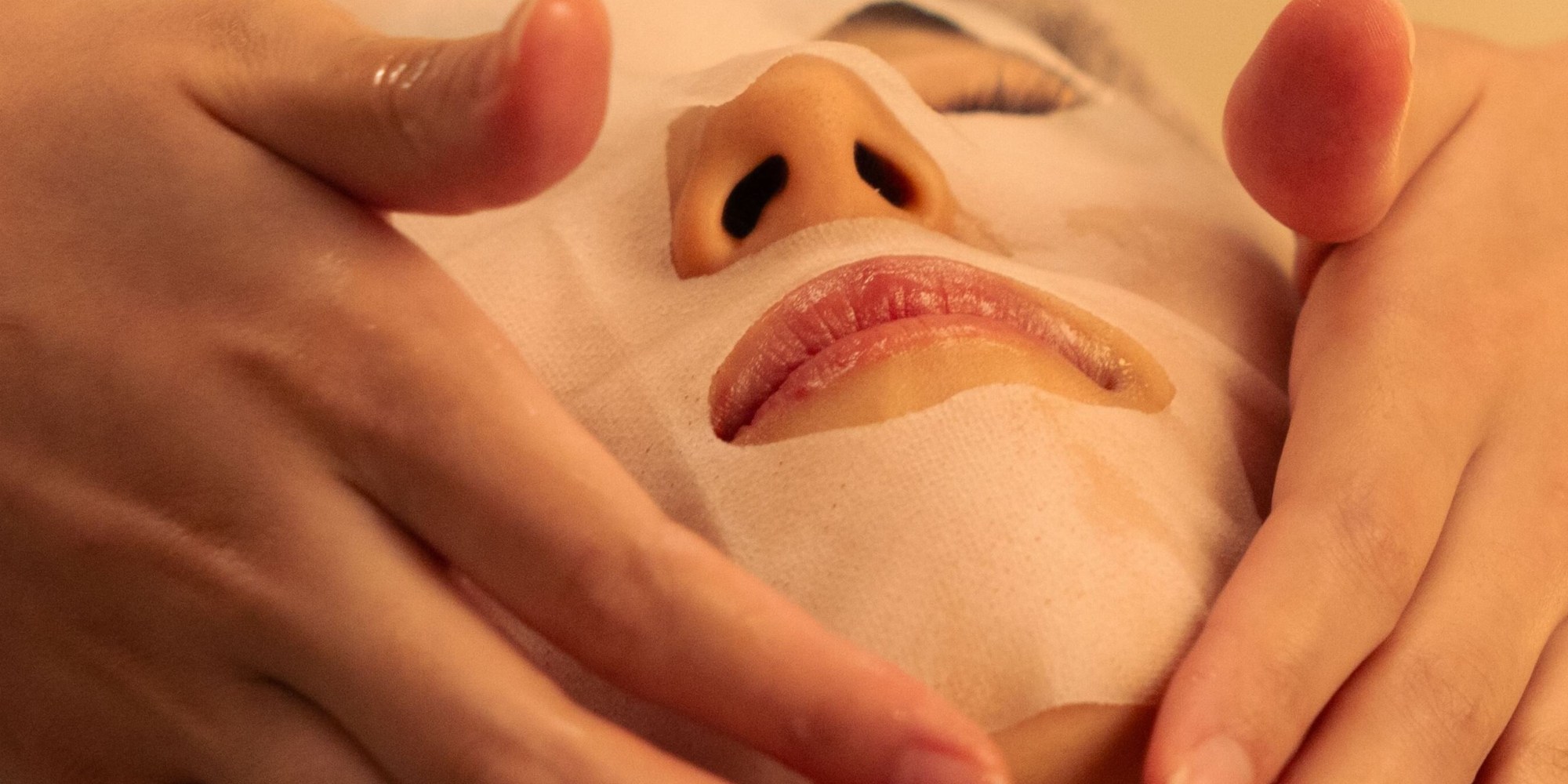 Tokyo: Exquisite skin-beautifying facial care enjoying freshly whisked matcha right before your eyes - Thumbnail 3
