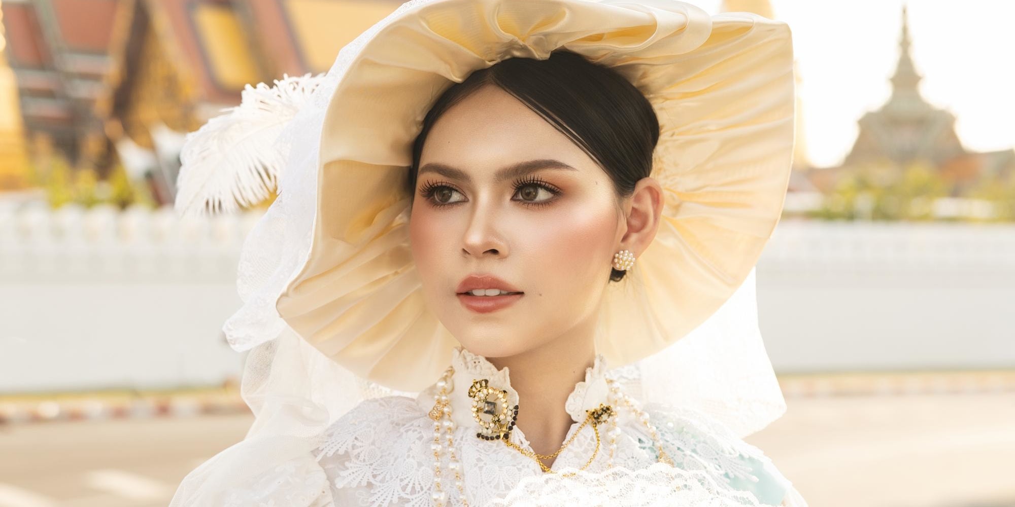 Thai Costume Rental (Rama V Era) by Absolute Thai Studio in Bangkok - Thumbnail 33