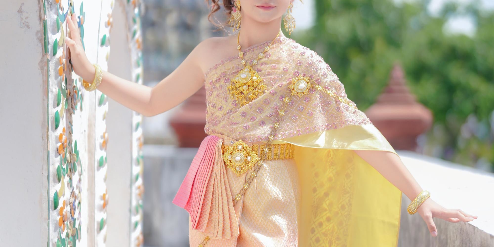 Thai Costume Rental (Rama V Era) by Absolute Thai Studio in Bangkok - Thumbnail 45