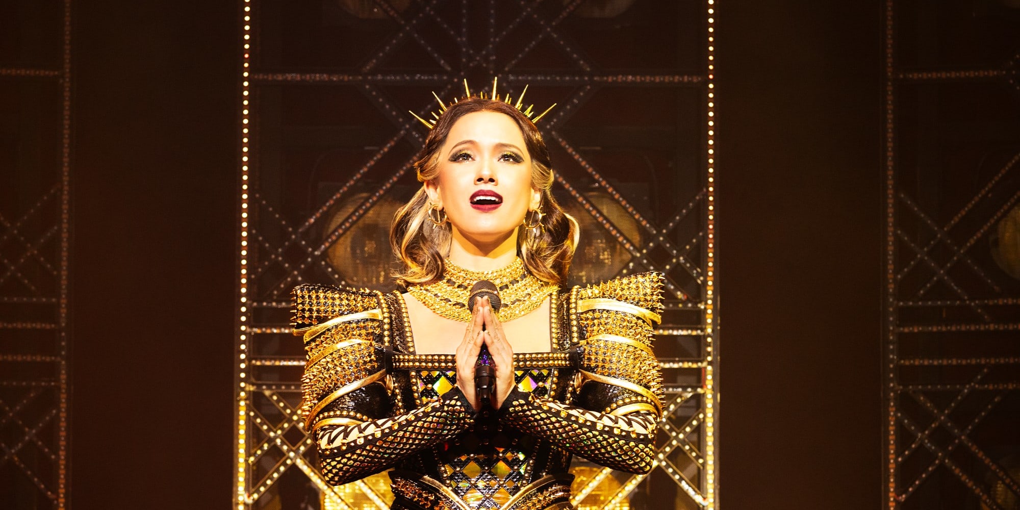 倫敦西區音樂劇《SIX》