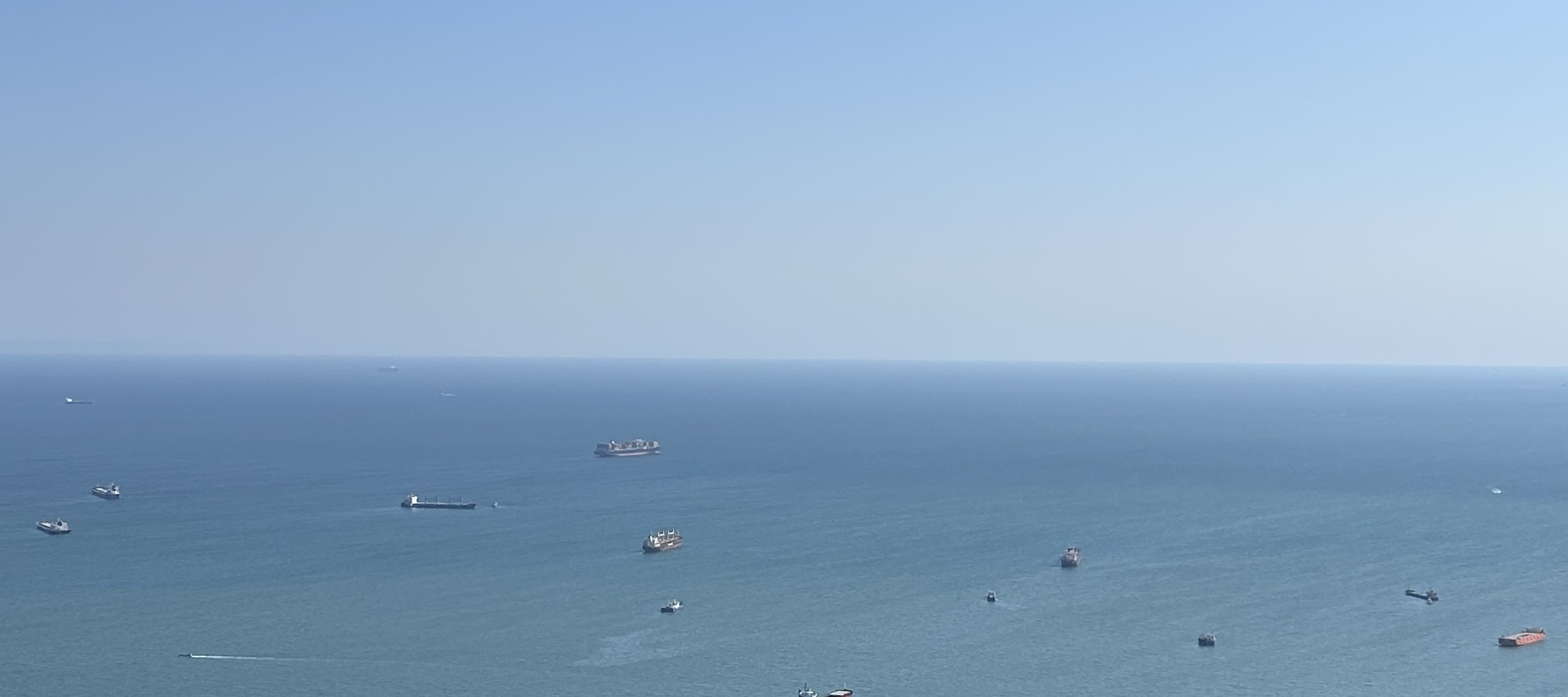Busan & Pohang-si徒步 & 小吃一日遊
