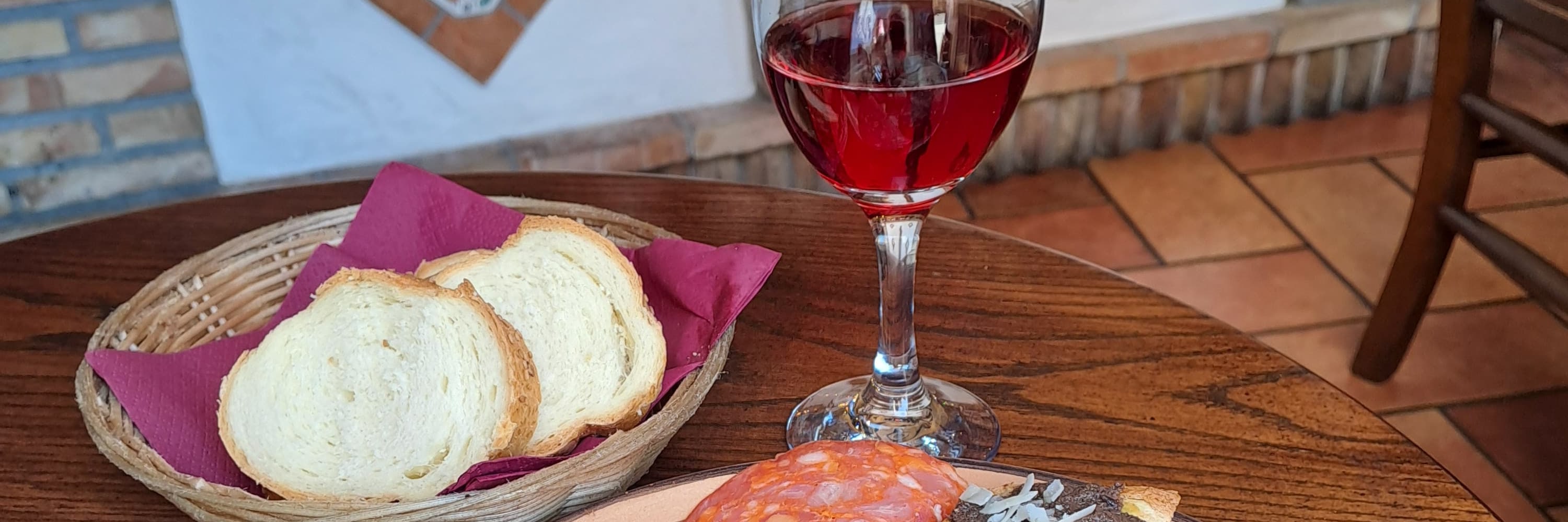 Taormina Street Food & Wine Tour