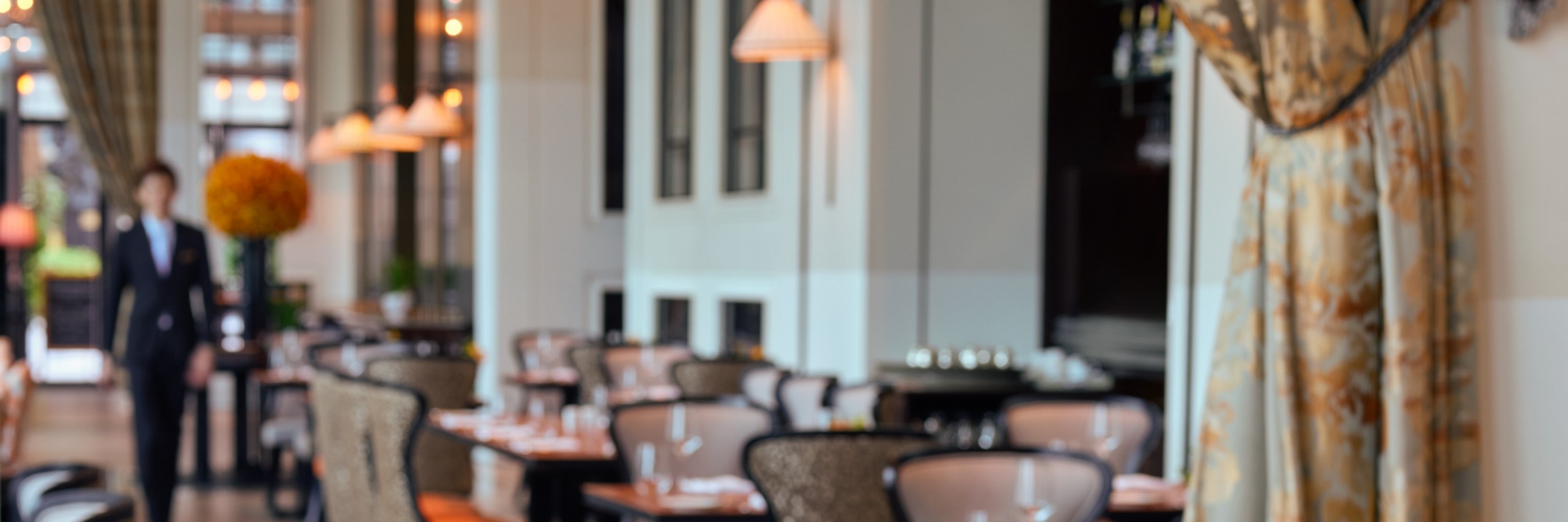La Brasserie餐廳 - 新加坡浮爾頓灣酒店（Fullerton Bay Hotel）