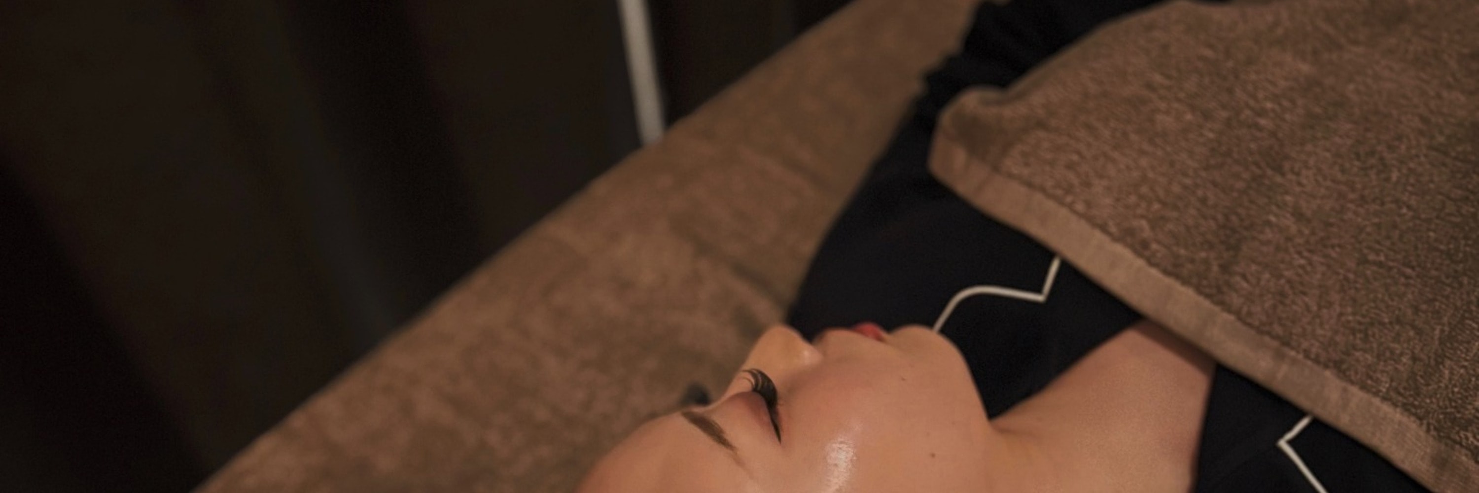 Osaka: 45-Minute Dry Head Spa in Shinsaibashi - Thumbnail 3