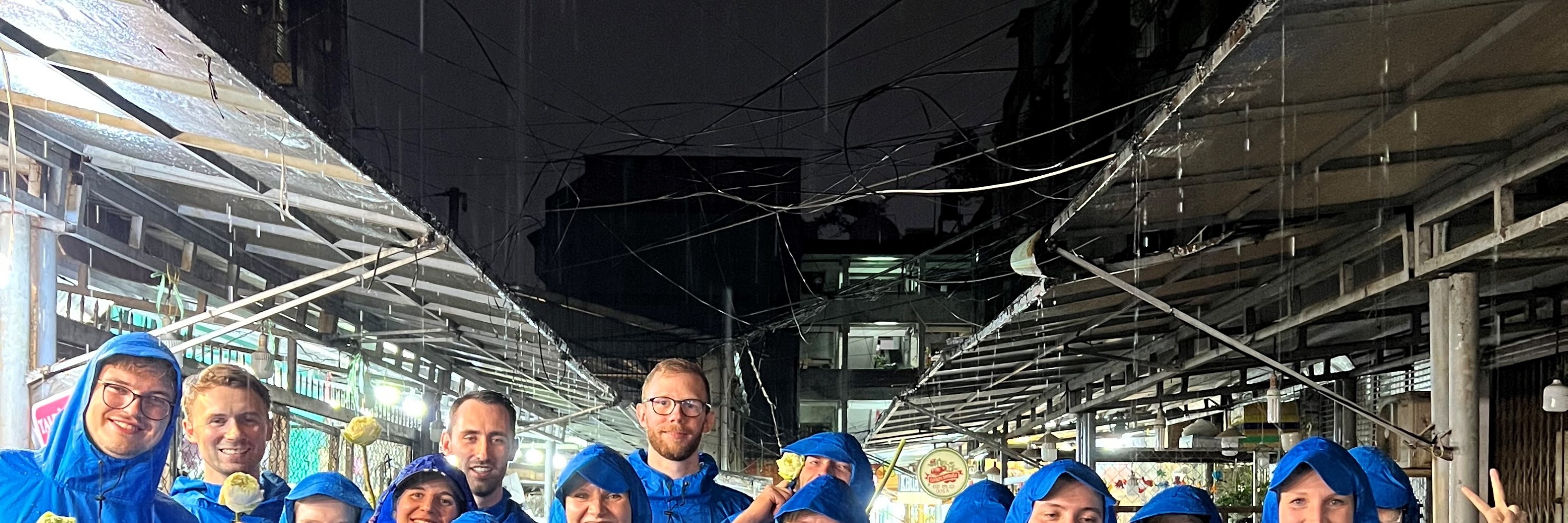 西貢奧黛摩托車美食觀光之旅