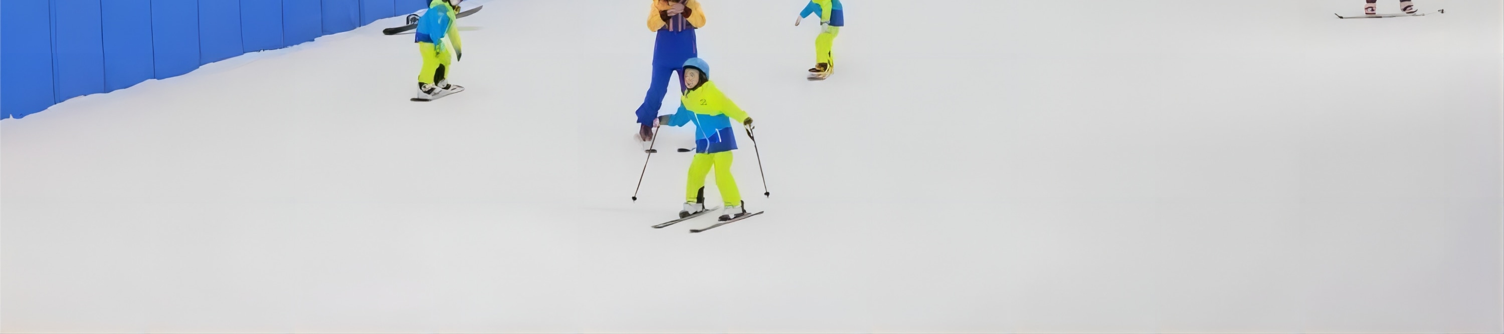 卡魯冰雪世界&觀瀾海域世界包車一日遊