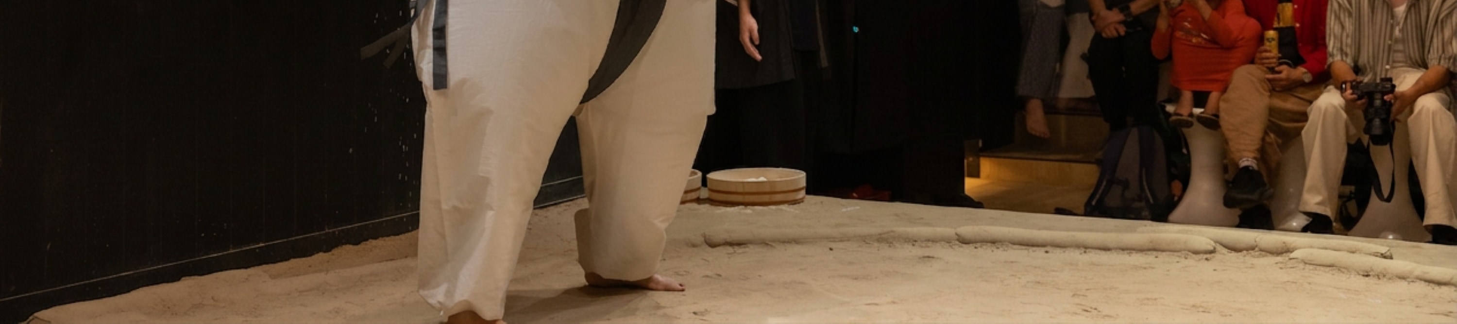 OSAKA Sumo Live Match show Experience with salt-throwing Challenge! - Thumbnail 8