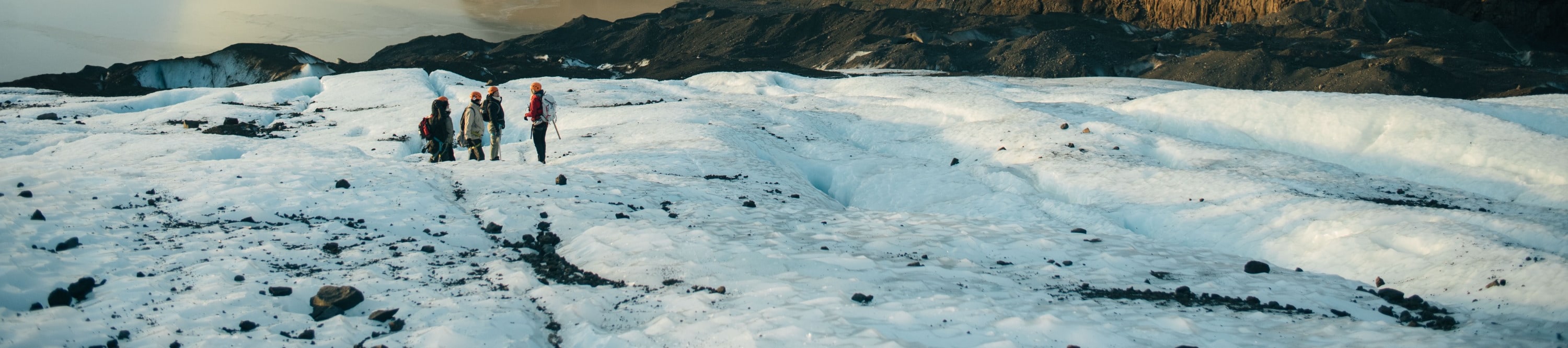 藍冰洞和冰川徒步之旅（Skaftafell）
