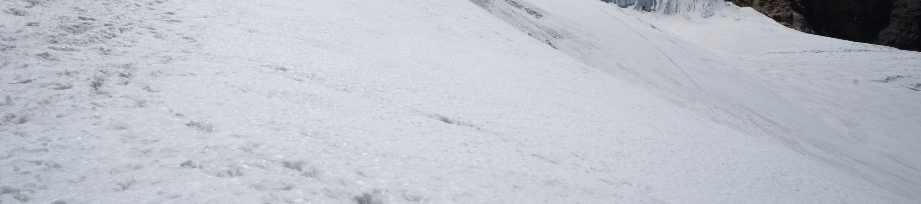 Pisang Peak Climbing