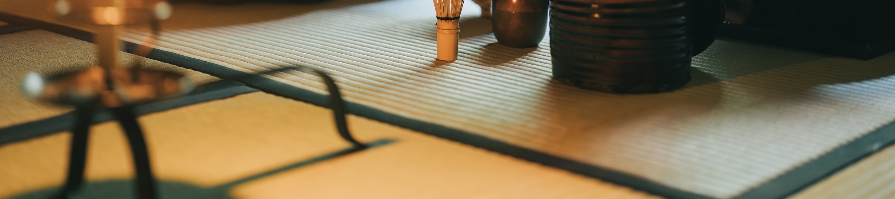 Kyoto: Candlelit Tea Ceremony in a 100-Year-Old Townhouse - Thumbnail 23