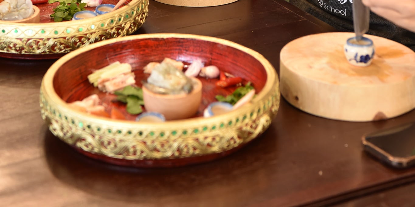Hands-On Thai Cooking Class with Market Tour – Sathon, Bangkok