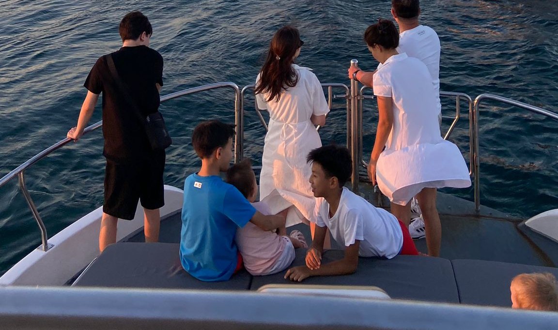 伊斯坦堡博斯普魯斯海峽日落遊船（含現場導遊）