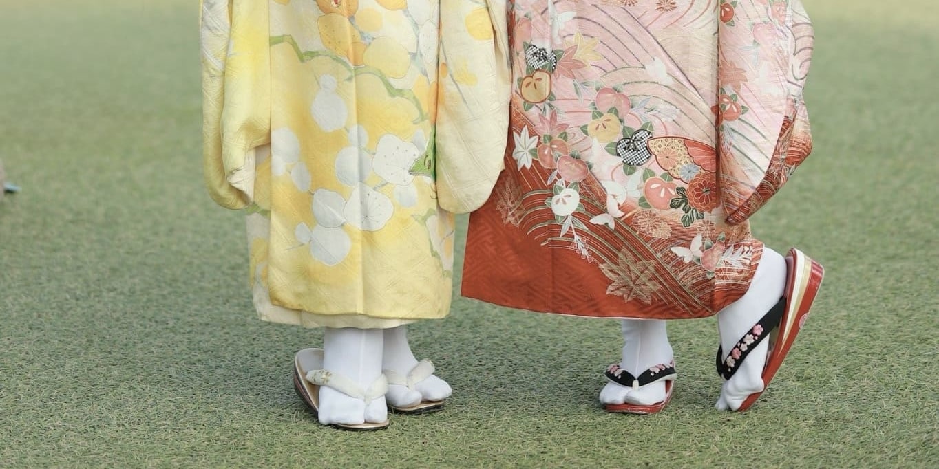 Asakusa Kimono Rental OSHARE Japanese Makeup & Tea Ceremony Experience Open until 10 PM - Thumbnail 5