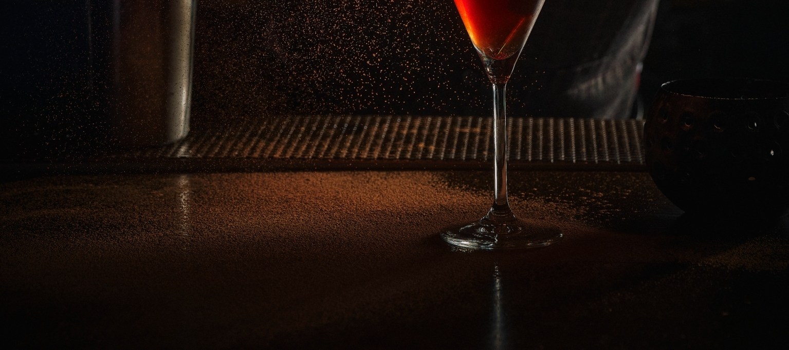 Cocktail Bar on 35th Floor at Penthouse Bar + Grill, Park Hyatt Bangkok