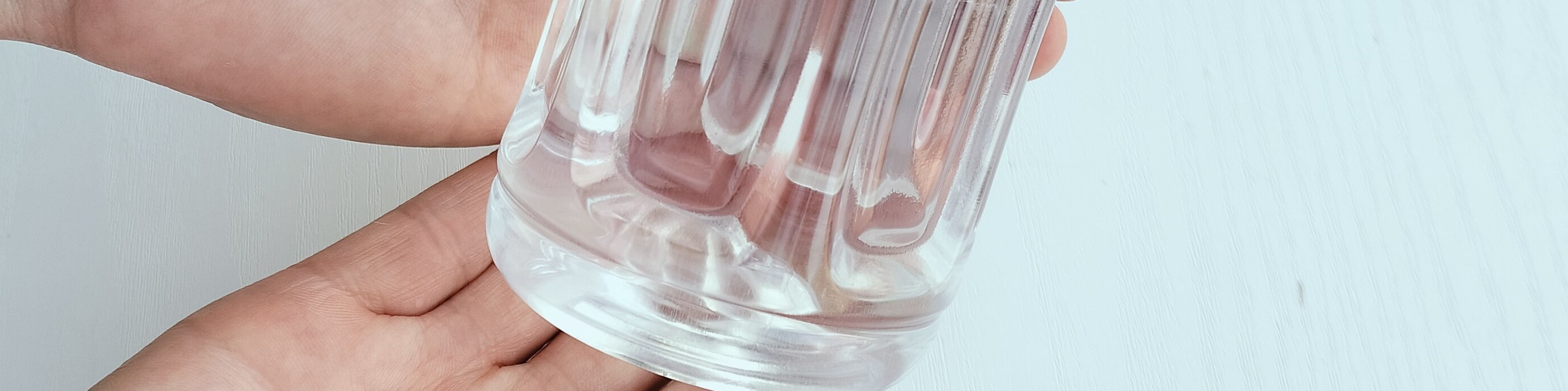 It’s time to end. Your therapist will provide you with a bottle of water to drink after the treatment to improve circulation.
