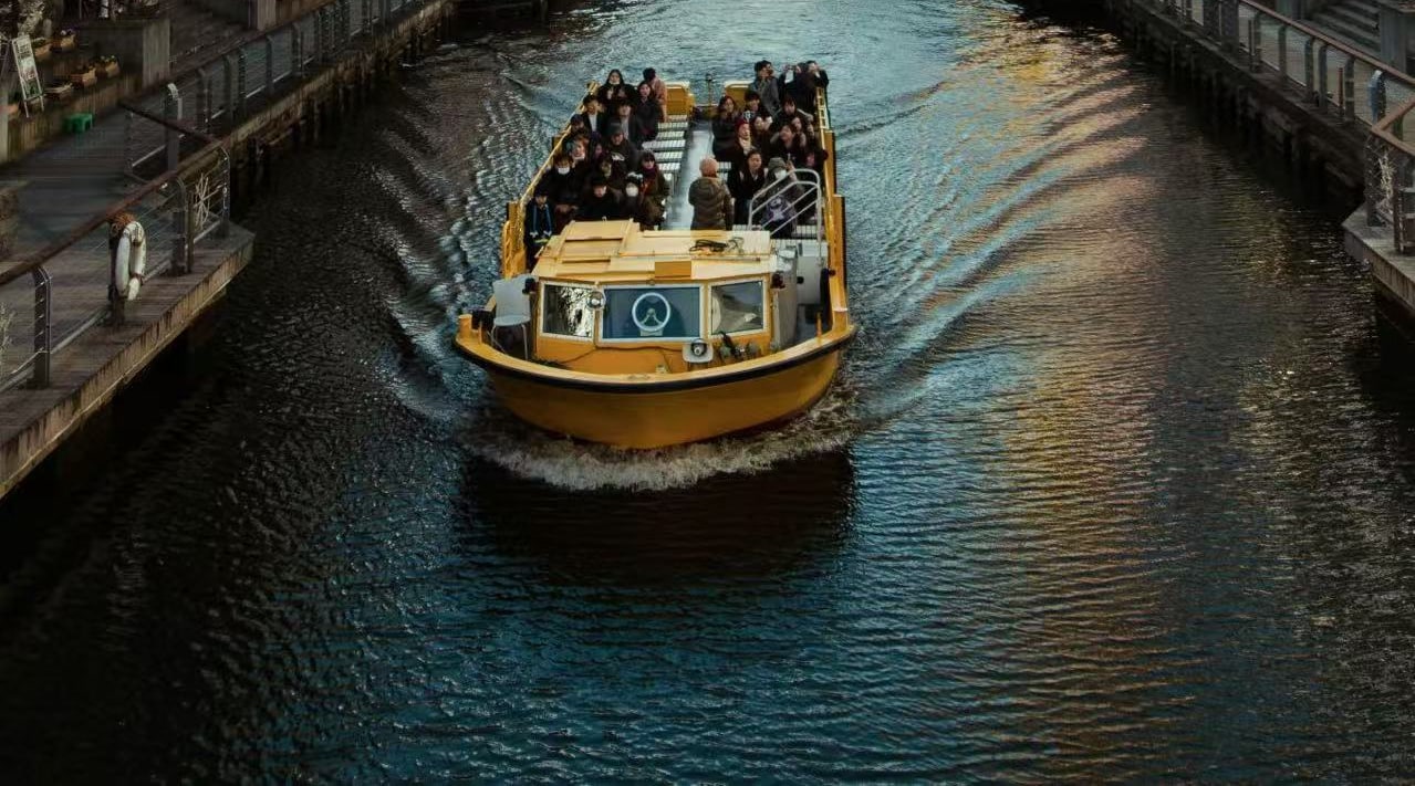 Osaka private Luxury Vehicle Tour：Freely Customized