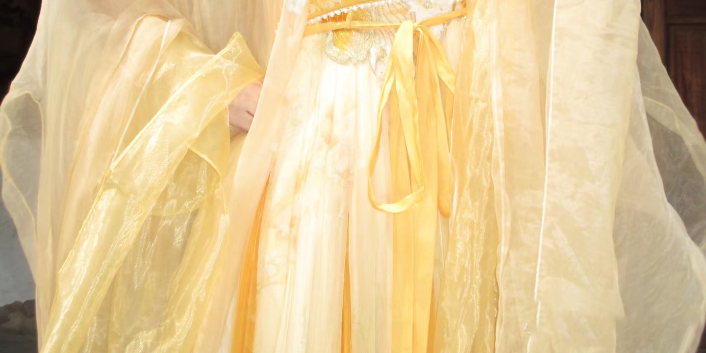 Shanghai Yu Garden Traditional Chinese Costume Hanfu Qipao Experience (Hanfu Rental/Makeup/Photography) - Thumbnail 20