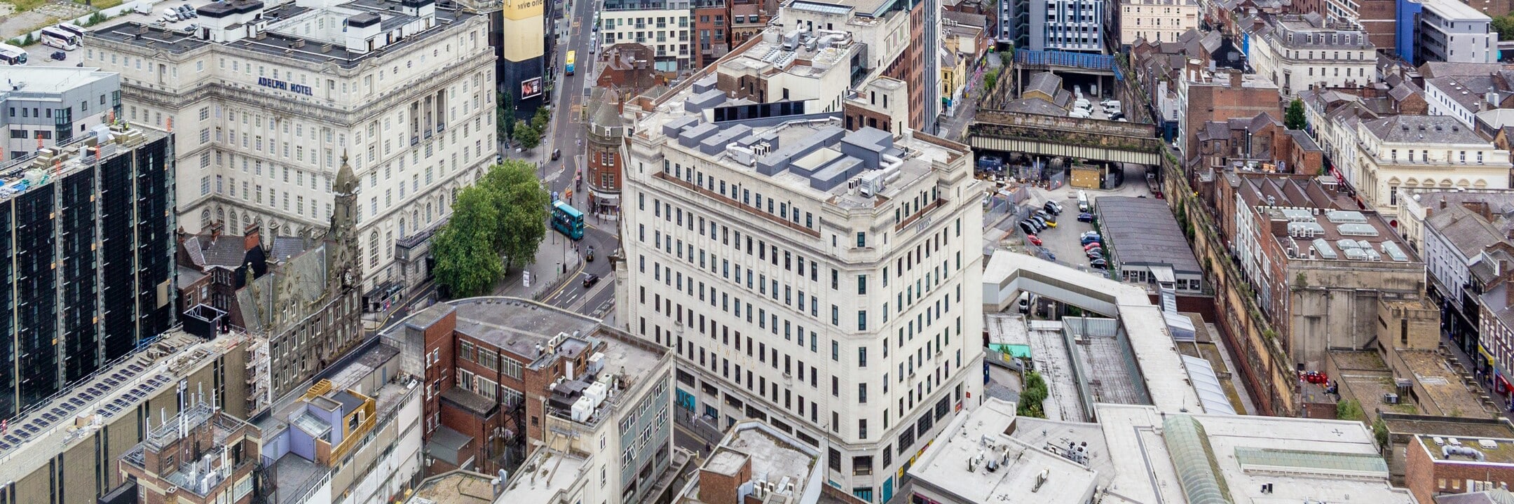 Liverpool: Private Guided Half Day drive to the Beatles
