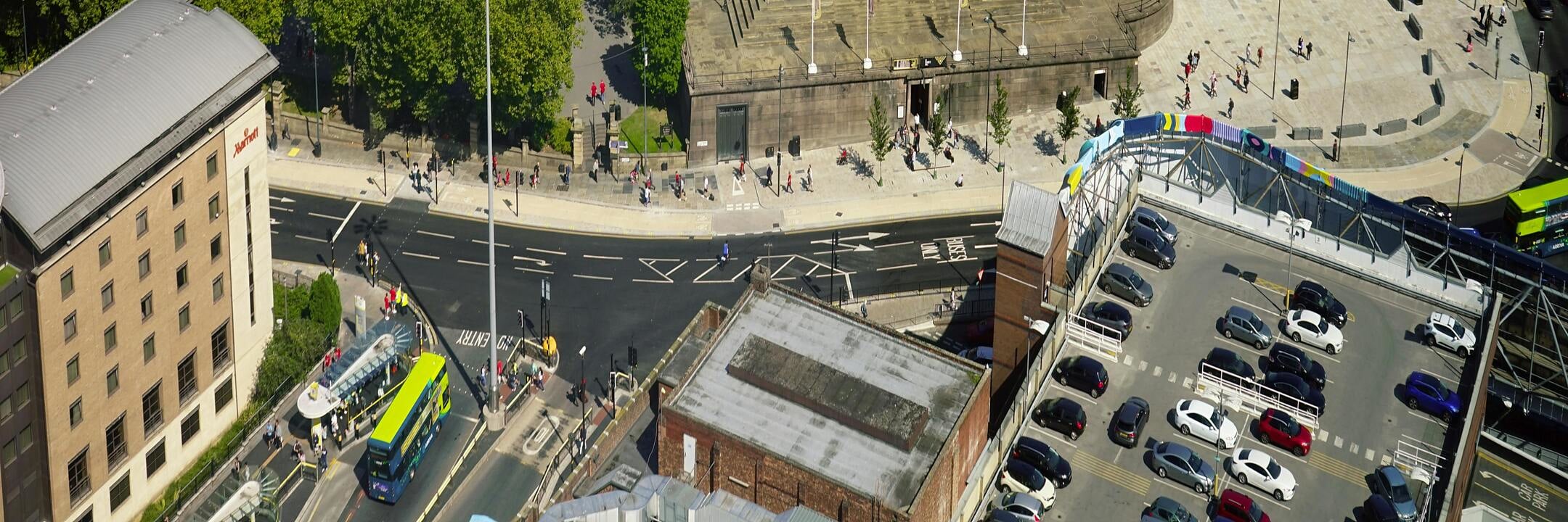 Liverpool: Private Guided Half Day drive to the Beatles