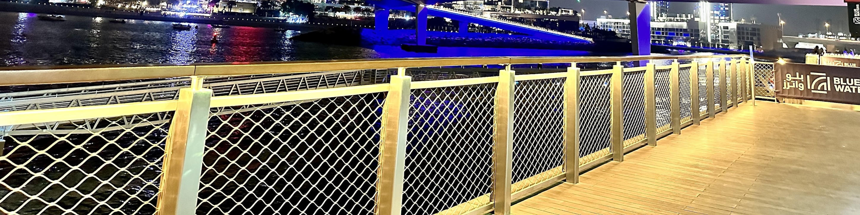 迪拜碼頭、藍水島和JBR電動滑板車導覽遊