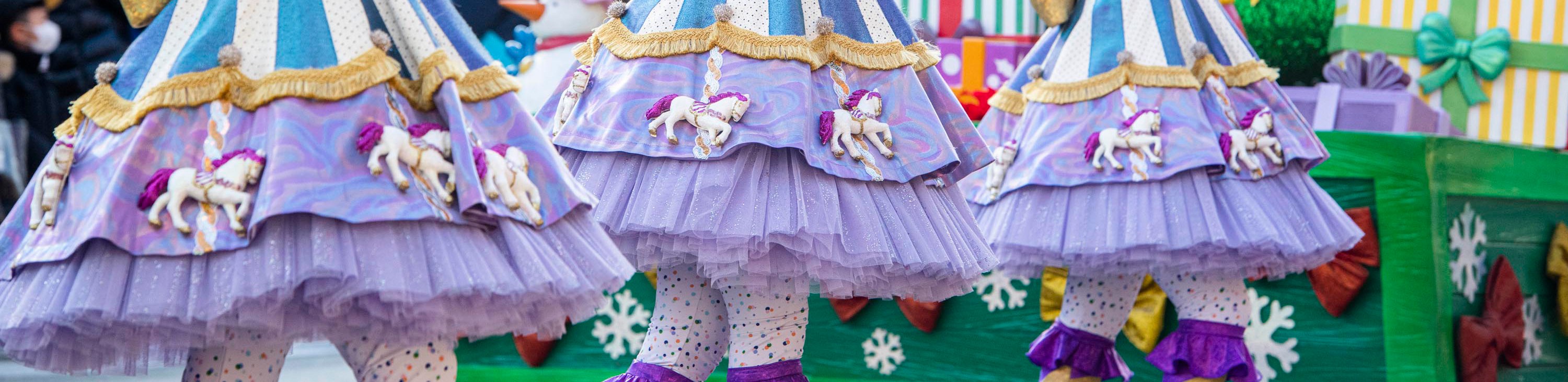 沉浸在充滿活力的季節慶典中！