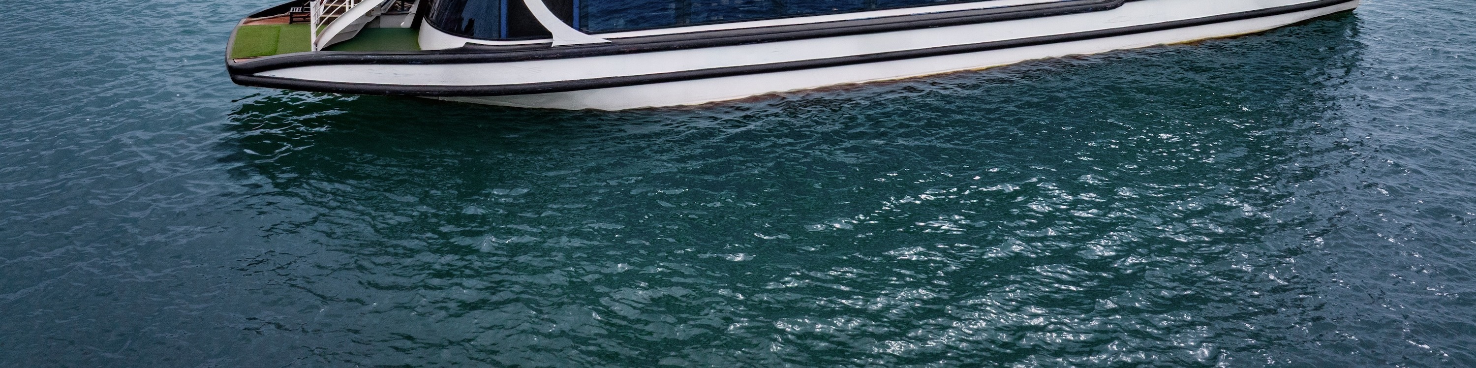 Ha Long Day Tour with Sung Sot and Ti Top by 5-Star Alina Cruise