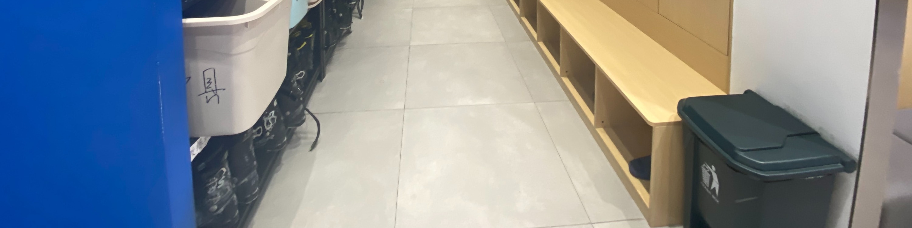 深圳雪域鑫潮·室內滑雪教學  | 龍華壹方天地店