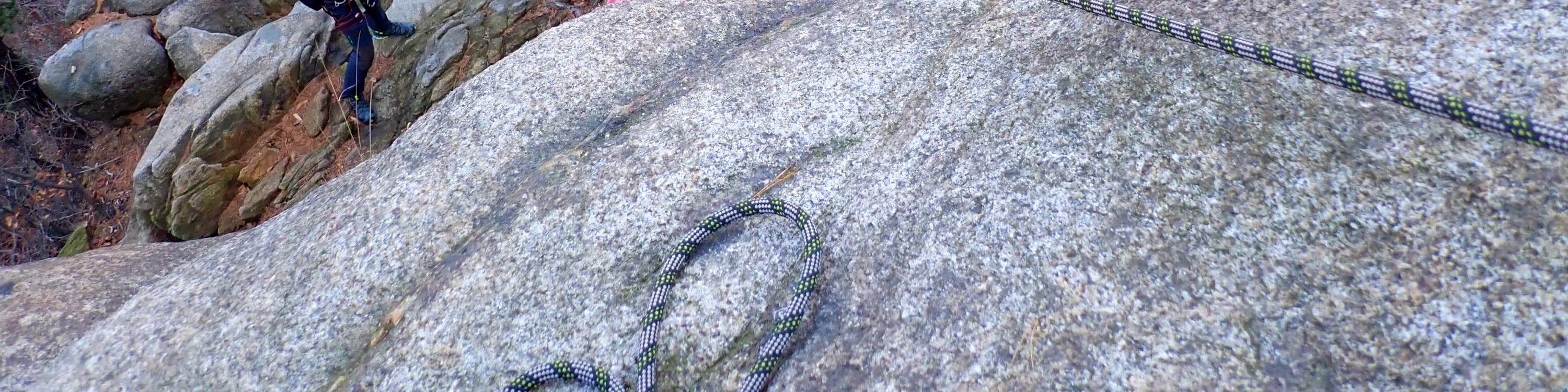 Real Rock Climbing Tour on a Mountain Ridge next to Seoul 