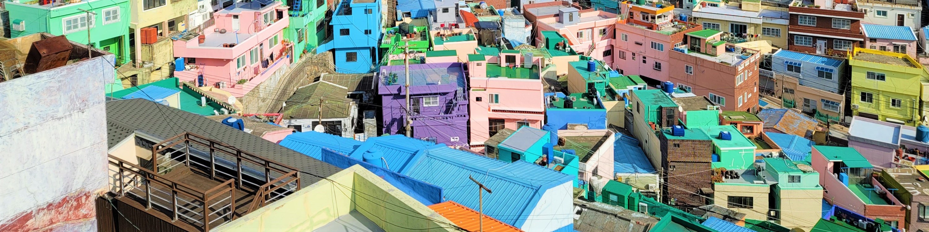 甘川文化村 & 札嘎其魚市場徒步之旅