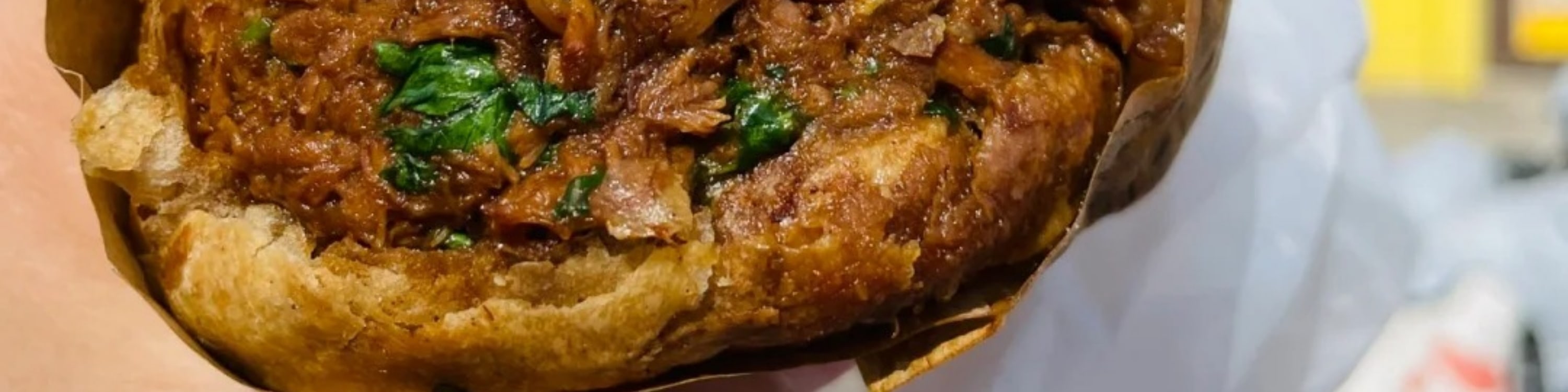 清晨練習養生八段錦，品嚐地道的京味早餐小吃-Eatwith