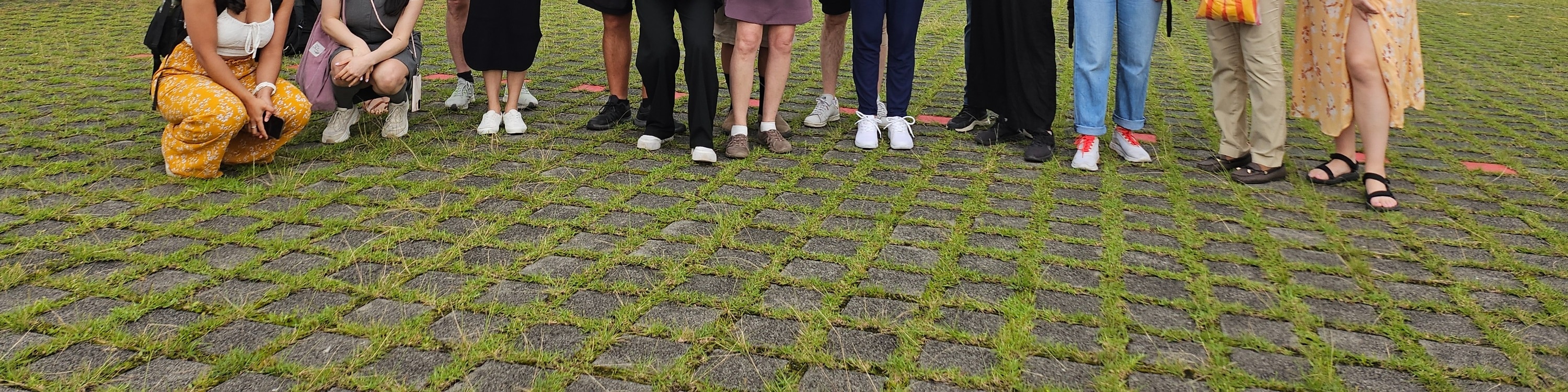 Taipei Free Walking Tour: Taipei Old Town Introduction Historical Tour