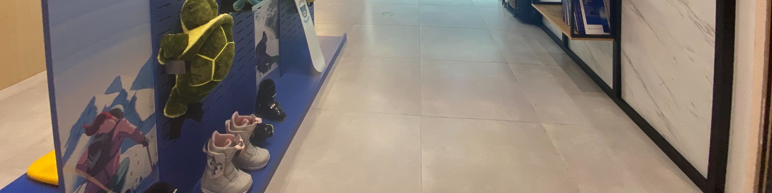 深圳雪域鑫潮·室內滑雪教學  | 龍華壹方天地店