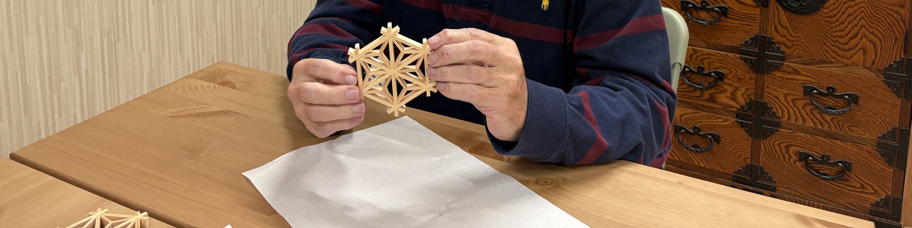  Asakusa: Discover the Art of Kumiko Make Your Own Coaster - Thumbnail 5