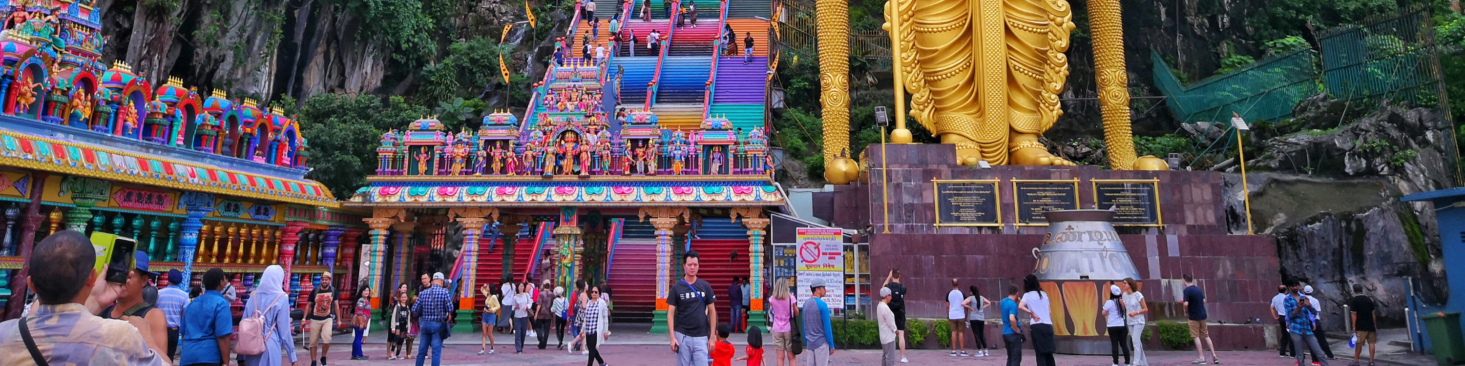 batu caves god statue