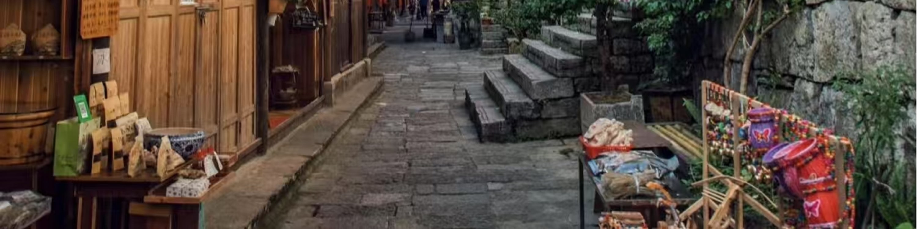 重慶魔幻山城暢玩五日遊（2~8人精品小團+天生三橋+仙女山公園+《印象武隆》演出+烏江畫廊遊船++磁器口川劇變臉+江景火鍋+統景溫泉）