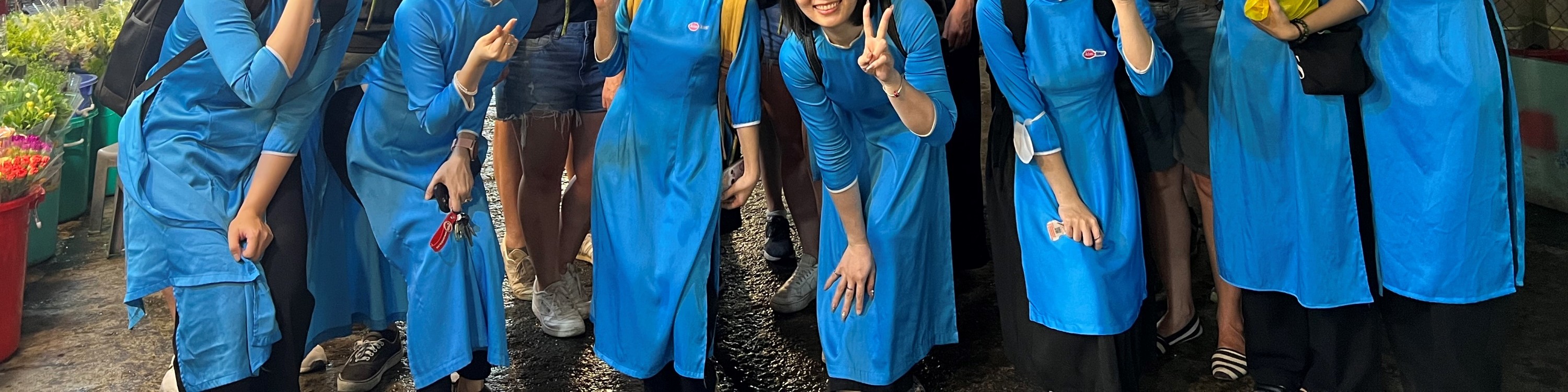 西貢奧黛摩托車美食觀光之旅