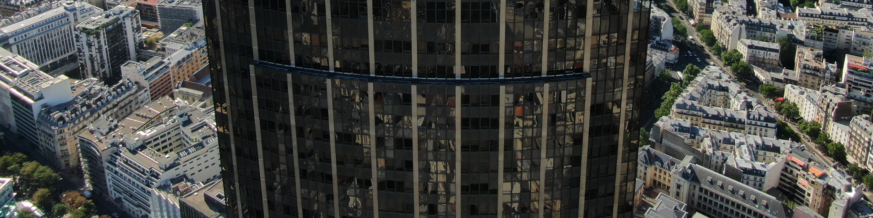 drone view from Montparnasse tower