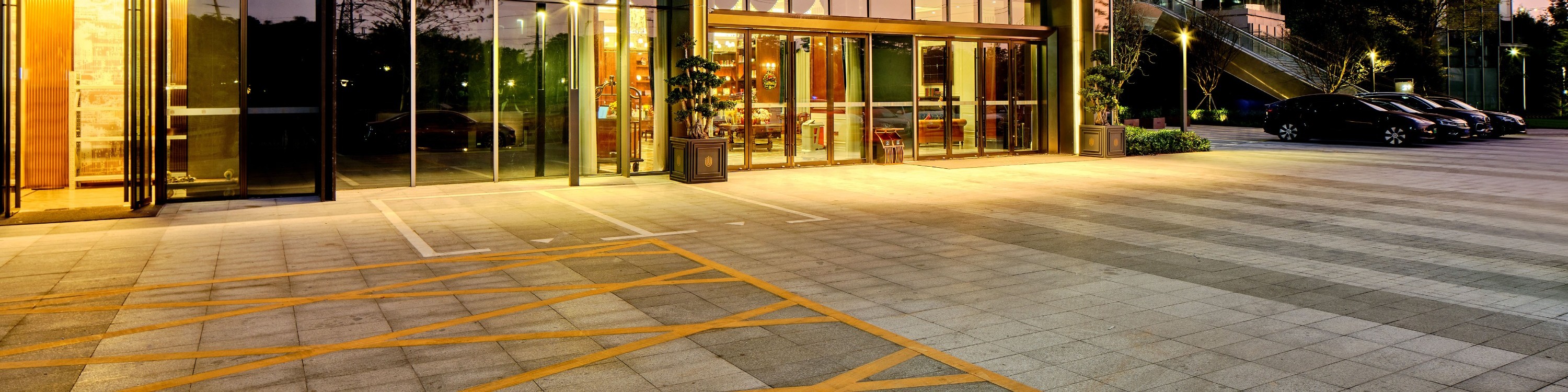 Great location. Longda Expressway (S31), Shenzhen Outer Ring Expressway (S86), Nanguang Expressway (S33) and many other expressways are within easy reach. It is 3.7 kilometers away from Guangmingcheng High-speed Railway Station. It takes 30 minutes to rea
