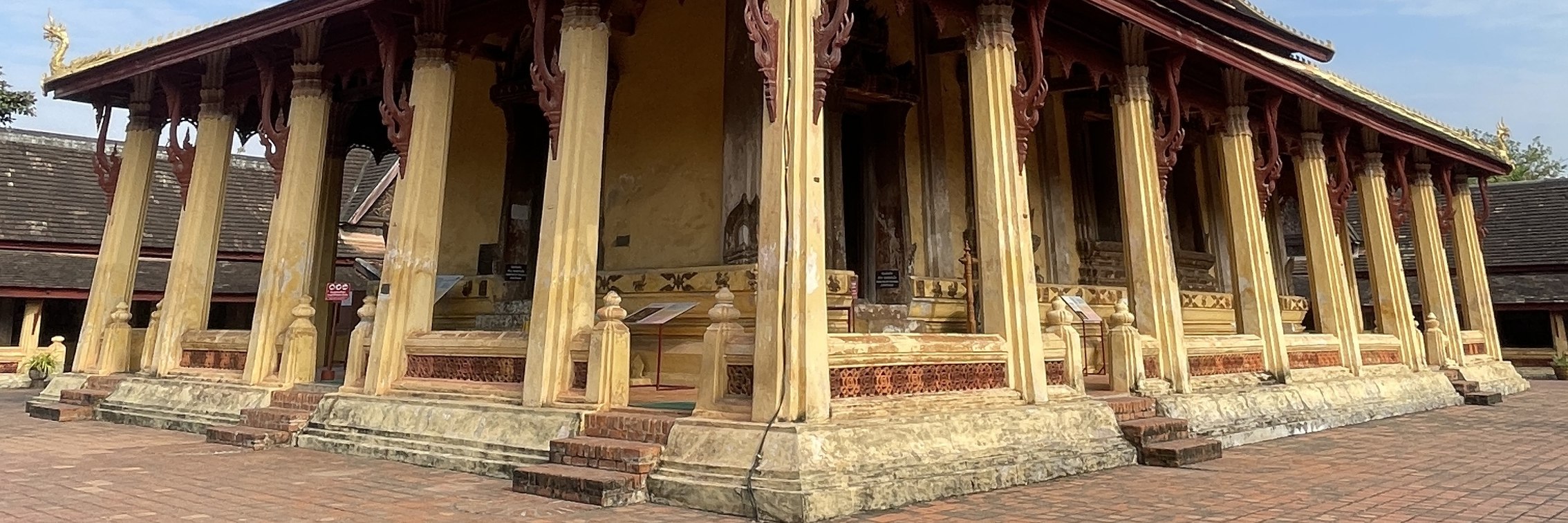 Female driver in Vientiane ( Private )