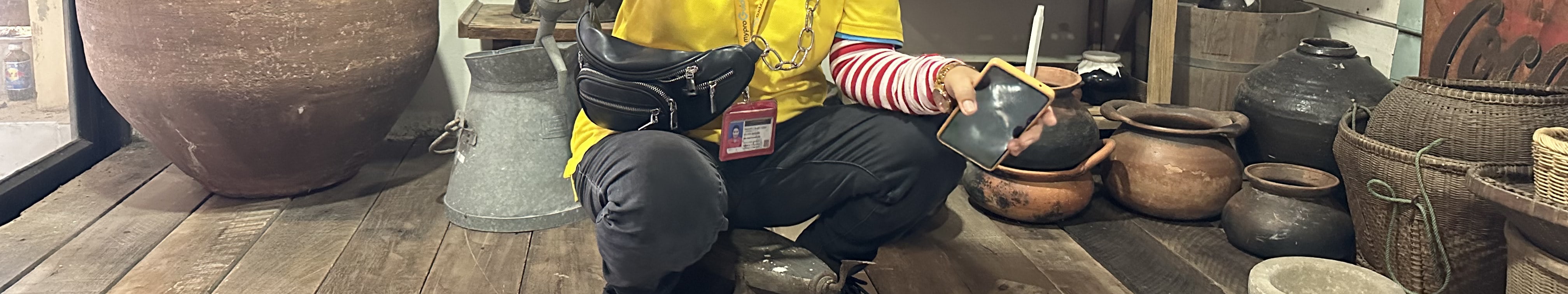 免費 eSIM-美功火車和水上市場以及免費泰國服裝或咖啡館