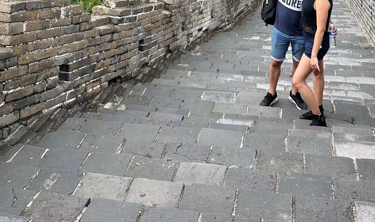 Your tour guide will share fascinating stories and historical facts. This adds depth to your understanding of the Great Wall’s significance. Mutianyu provides a more tranquil atmosphere, allowing you to appreciate the wall's beauty without the hustle