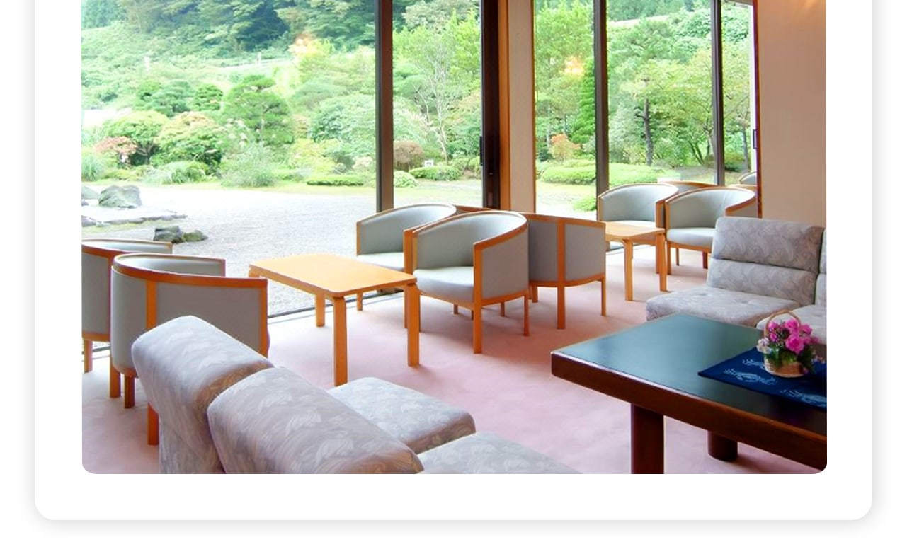 Naruko Onsen - K龟屋 (Kameya) Onsen Hotel - Stay at an onsen ryokan in the "Kokeshi Village" and experience the "Bijin no Yu" (beautifying hot spring) among 8 rare hot springs. Enjoy the unique view of JR trains passing by from the open-air bath.