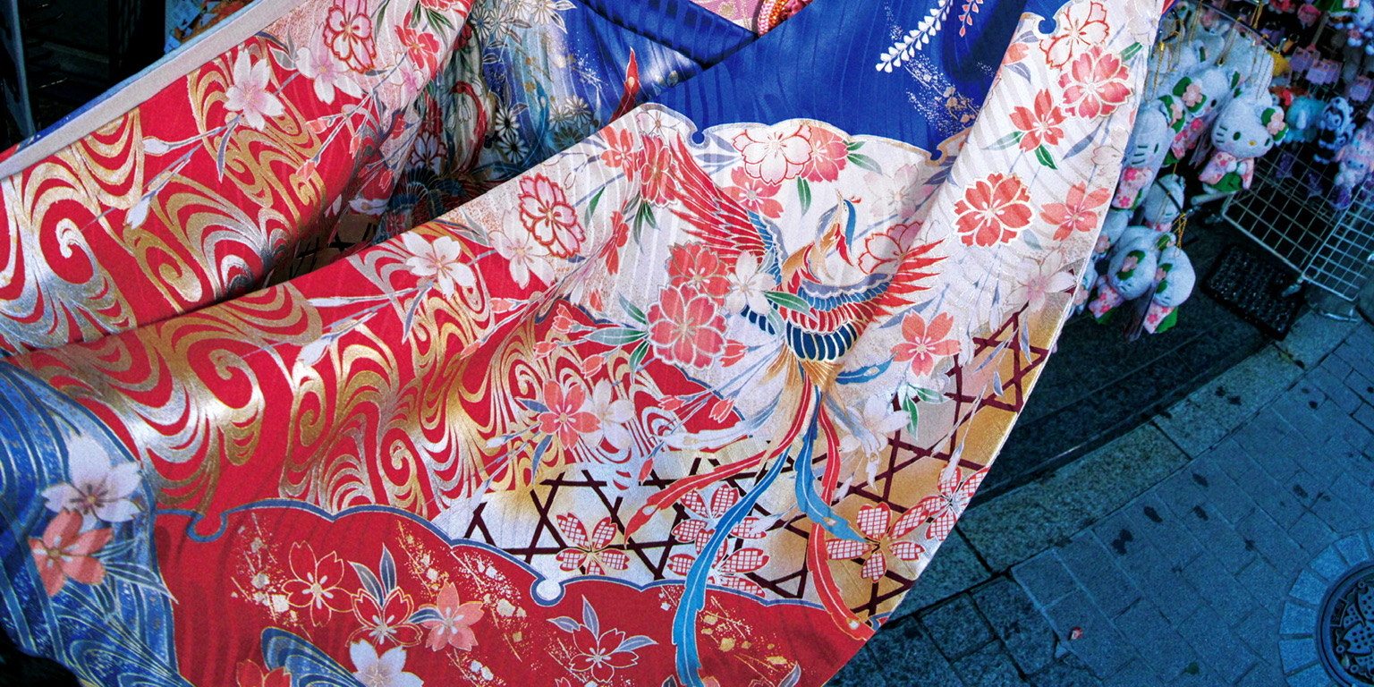 Tokyo: ppのGal Club Kimono Gal Makeover & Photoshoot in Shibuya - Thumbnail 51