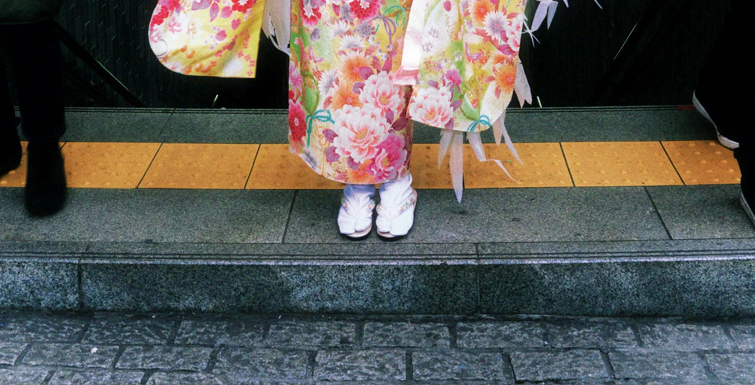 Tokyo: ppのGal Club Kimono Gal Makeover & Photoshoot in Shibuya - Thumbnail 35