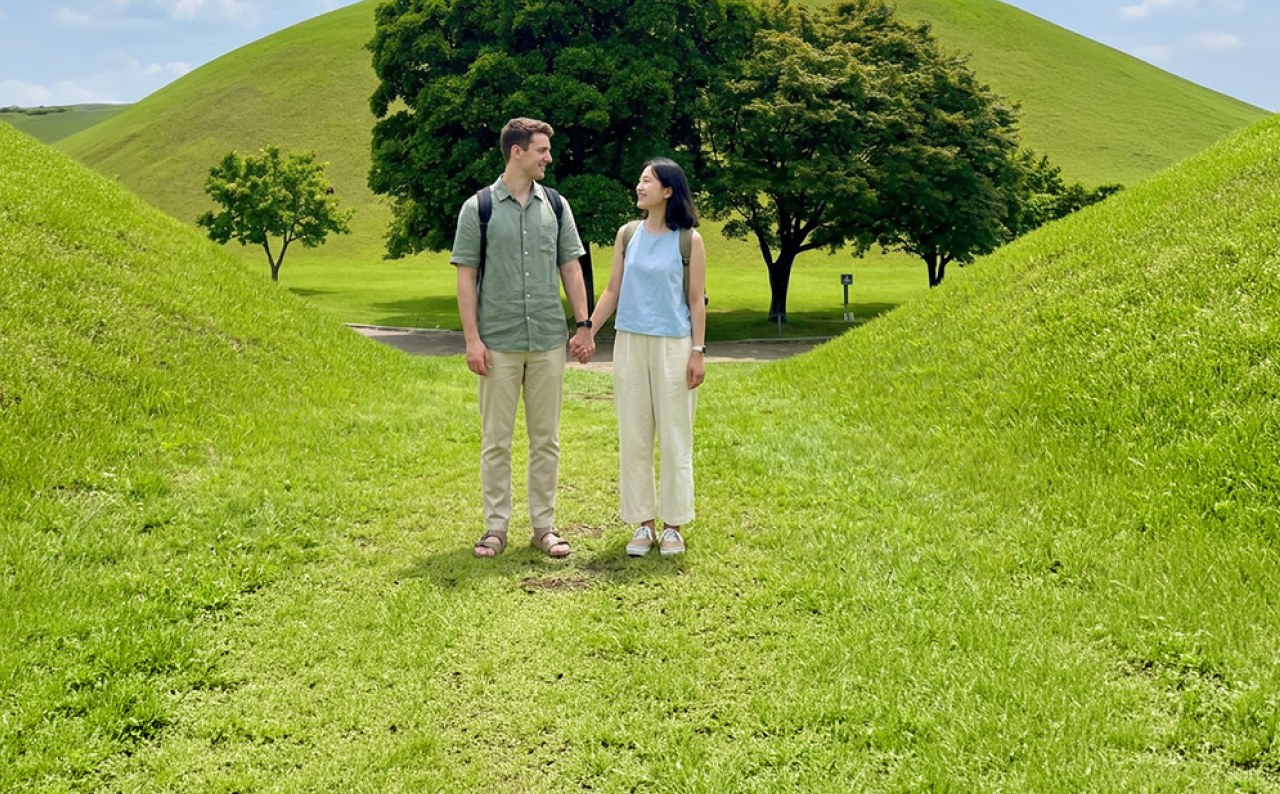 慶州曾是新羅王國的首都,常被譽為「沒有圍牆的博物館」。這裡以其豐富的文化遺產和聯合國教科文組織世界遺產地而聞名。
慶州曾是新羅王國的首都,常被譽為「沒有圍牆的博物館」。這裡以其豐富的文化遺產和聯合國教科文組織世界遺產地而聞名。