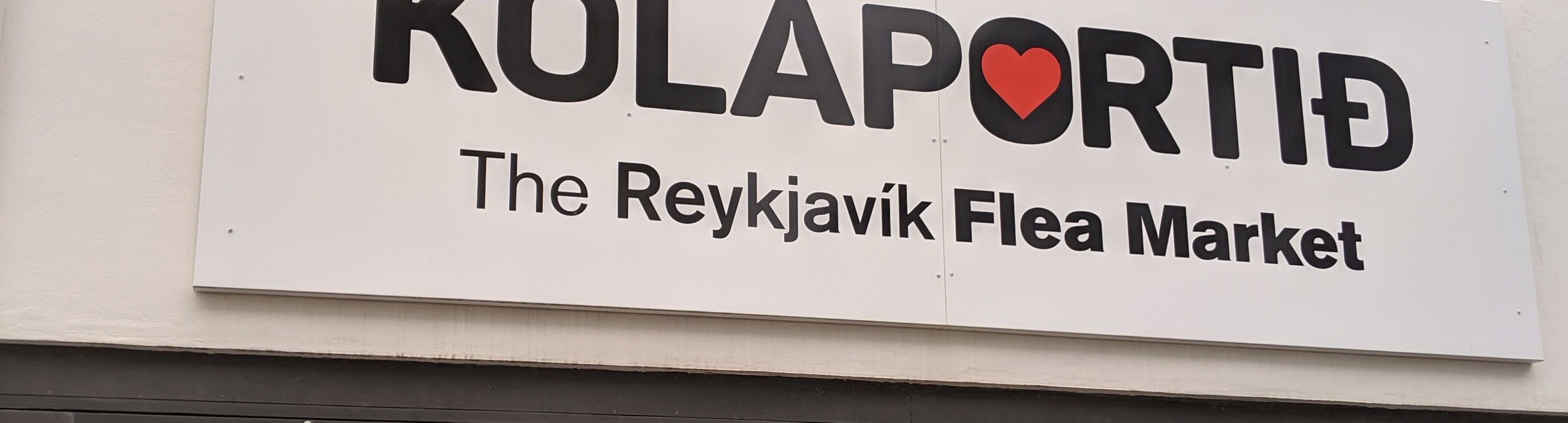 Kolaportiið is a hotspot during the weekends for locals and tourists alike. 