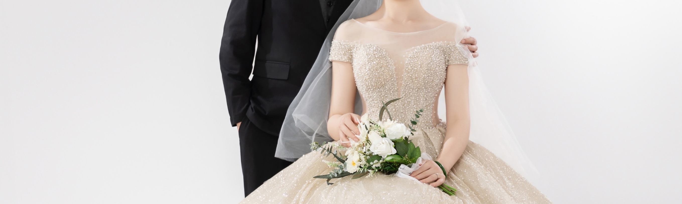 店內室內婚紗照拍攝效果：唯美韓國風