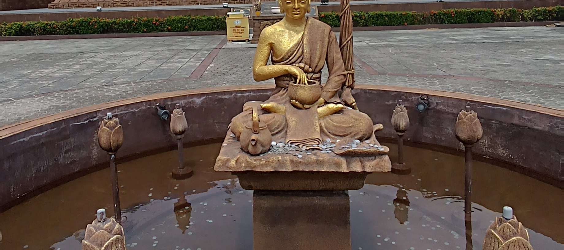 臥佛