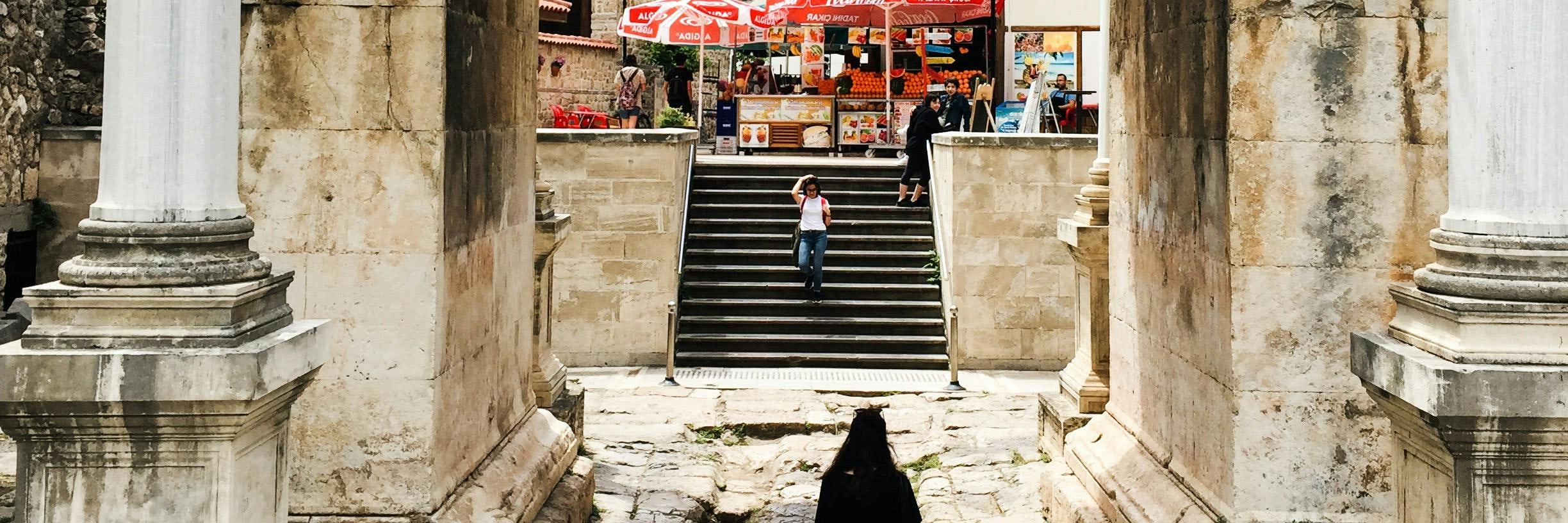 安塔利亞老城區及瀑布之旅