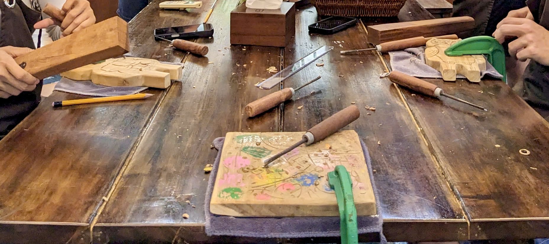 Moc Thon Hanoi: Wood Carving Workshop in a Tranquil Hidden Villa - Thumbnail 9